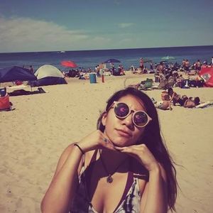 Meet your Posher, Dalia